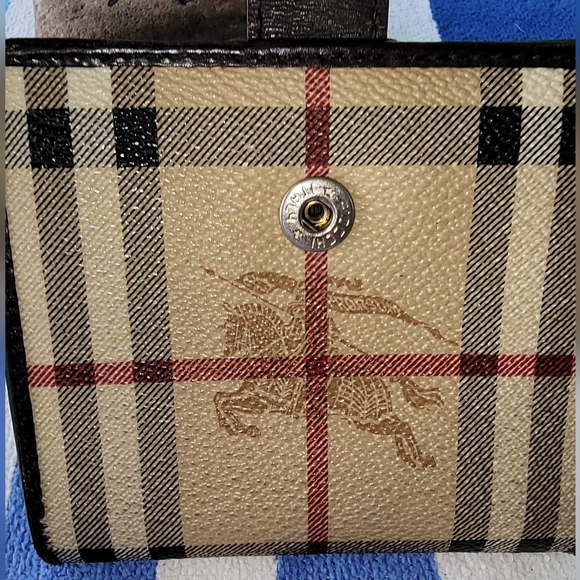 Burberry Beige/Brown Haymarket Check Coated Canvas & Leather Flap Bifold Wallet - Picture 7 of 13